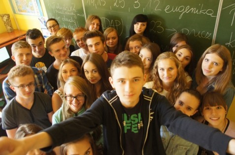 Ananasy z naszej klasy