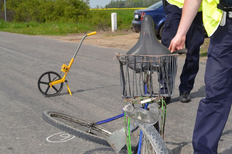 Rowerzyści spotykają się