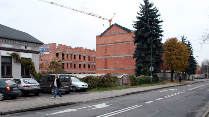 Jak zarobić grube tysiące kosztem miasta i zdobyć kamienicę