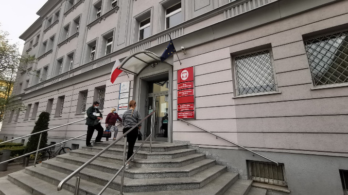 Randki Radomsko. Flirt i przyjaciele w serwisie randkowym ogoszenia matrymonialne. Zapraszamy do przegldania ofert. Randki i przyjaciele - Ogoszenia Radomsko - binaryoptionstrading23.com