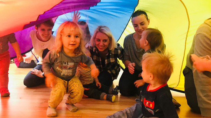 Zajęcia sensoryczne dla najmłodszych - zabawa, edukacja, doświadczanie