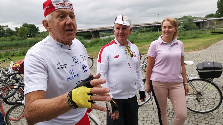 Wspominali Wyścig Pokoju. Rajd rowerowy z mistrzami olimpijskimi