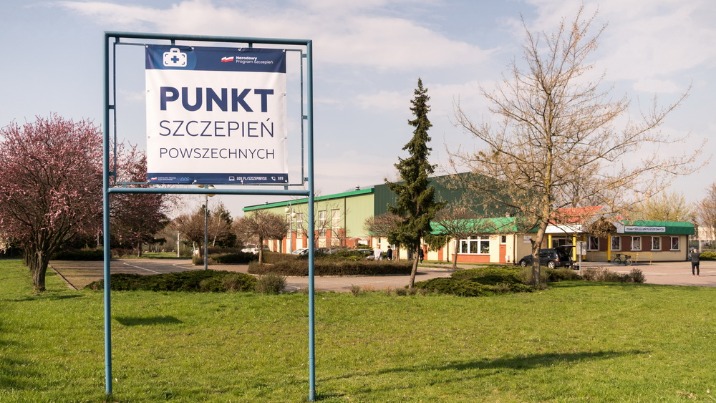 Konin. Punkt szczepień w hali MOSiR przyjmuje bez rejestracji