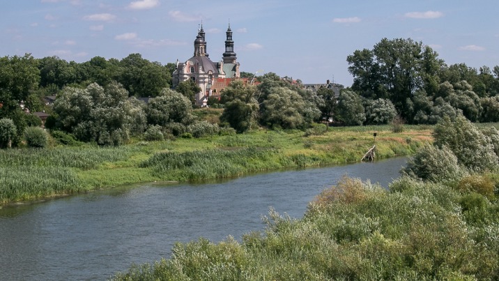 NA NIEDZIELNY WYPAD. Pieszo, rowerem, wodą, na nartach. To park wielorazowego użytku