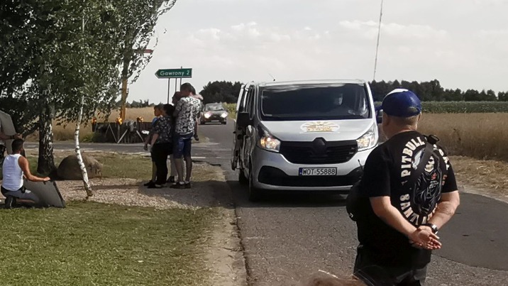 Rodzina z Kijowca wróciła do wyremontowanego, nowego domu