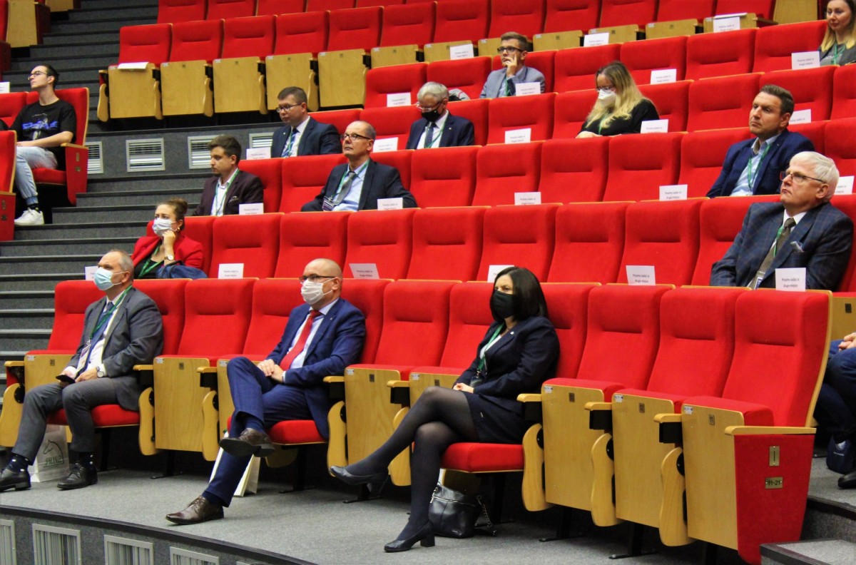 Logistycy w sprawie ekologii. Konferencja w PWSZ w Koninie