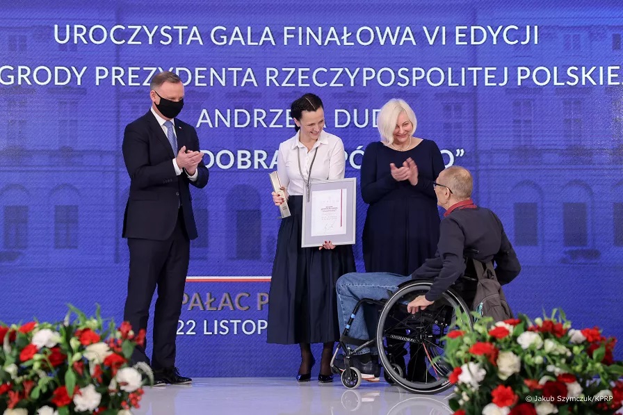 Prezeska Fundacji Podaj Dalej wyróżniona przez Prezydenta RP