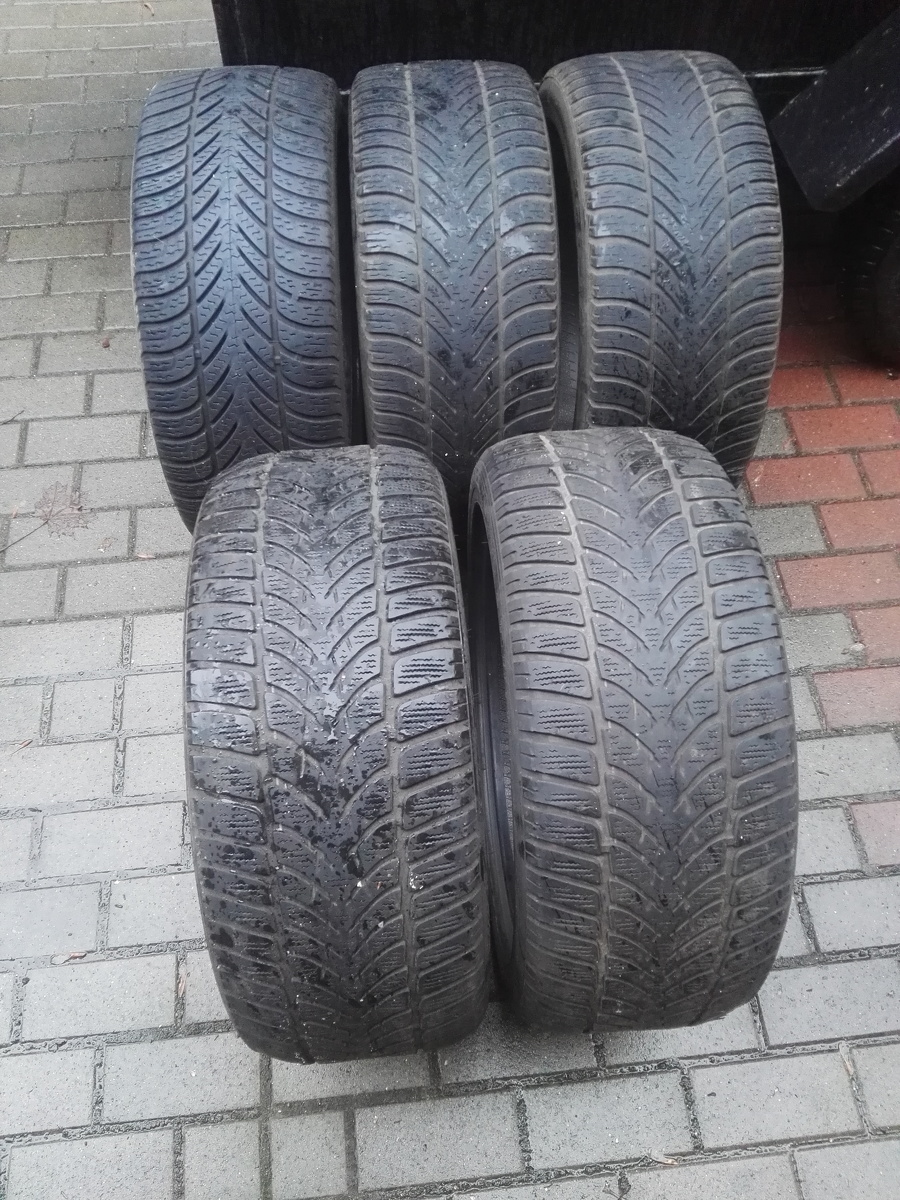 Ogłoszenie Sprzedam 5 Opony Zimowe 22545 R17