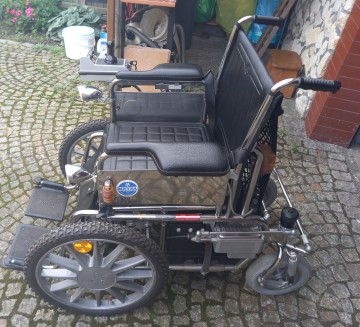 Sprzedam elektryczny wózek inwalidzki - nowa niższa cena! :)
