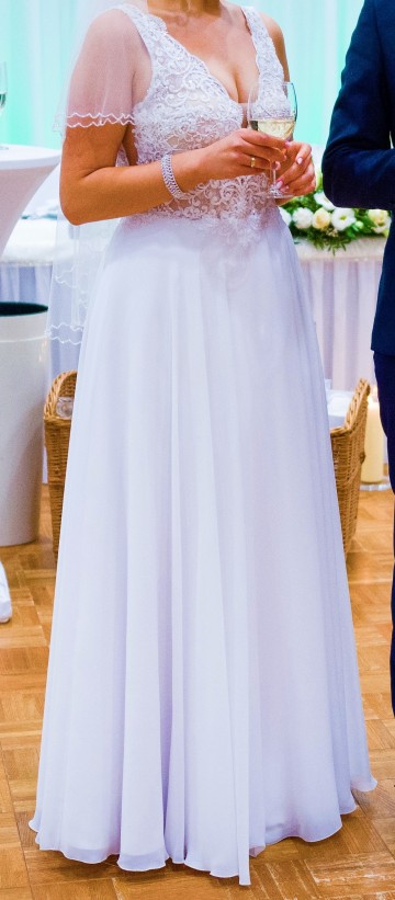 Sprzedam piękną szytą na miarę suknię ślubną Agnes KA 19-152