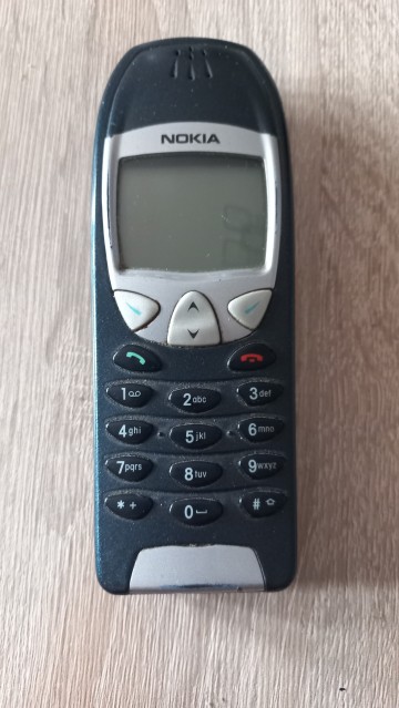 Nokia 6210 za 100 zł