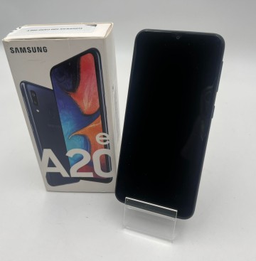 Samsung Galaxy A20e 3/32GB Komplet