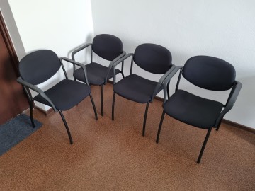 Sprzedam 4 x krzesła