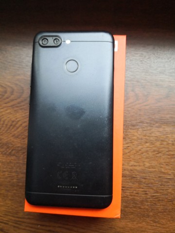 Sprzedam Xiaomi redmi 6 dual SIM ładny LTE 64gb 5,45 cala