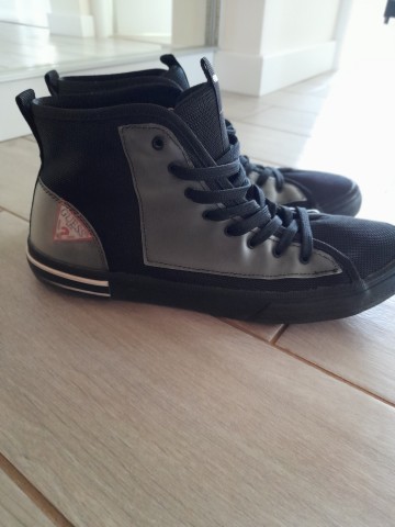 Guess rozmiar 43