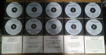 Płyty CD audio i kasety vhs