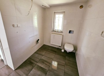 Ślesin – Domek letniskowy z widokiem na jezioro