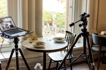 Filmy reklamowe Fotografia reklamowa Strony internetowe CMS