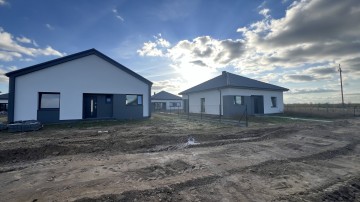 Żychlin dwuspadowy  90m2 gaz/pompa ciepła