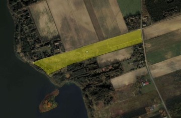 Na sprzedaż grunt o pow. 2.56 ha bezpośrednio nad jeziorem