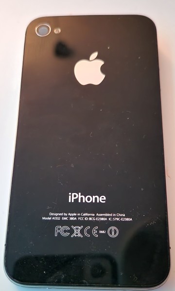 iPhone 4 pojemność 16GB