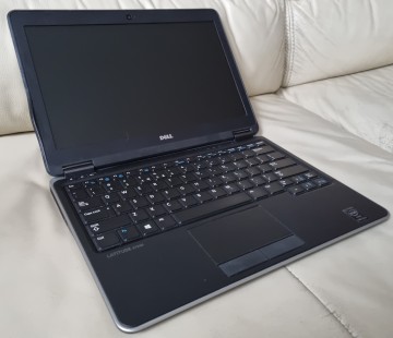 Notebook Laptop Komputer Dell Latitude E7240 12,5" Intel i5