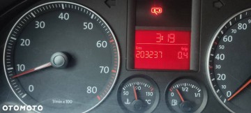 Volkswagen Golf V 1.4 Comfortline  2004 · 200 000 km