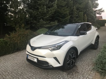 TOYOTA CHR 1.8 Hybrid Selection 122 KM SUV Biała Perła SKÓRA