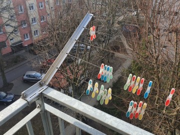 Stelaż uchwyt suszarka na pranie balkon