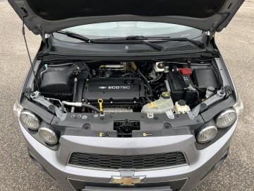 Chevrolet Aveo 1.6 BENZYNA Klimatyzacja Tempomat Parktronik