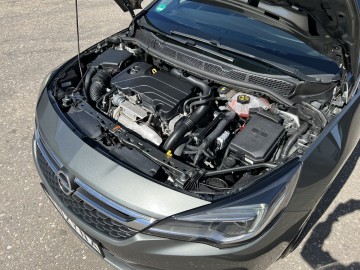 Opel Astra 1.4 BENZYNA Klimatronik Tempomat Ledy SERWISOWANA