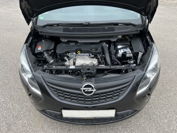 Opel Zafira 2.0 DIESEL Klimatronik Navi Ledy BiXenon HAK