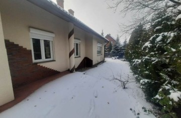 Funkcjonalny dom z garażem i ogrodem-Konin, ul. Agatowa.