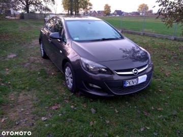 Opel ASTRA J Actiw BENZYNA 1.4 turbo 140 KM 2014 r. z fabryc