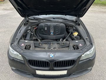 BMW 520D Klimatronik Tempomat BiXenon Nawigacja Panorama TOP