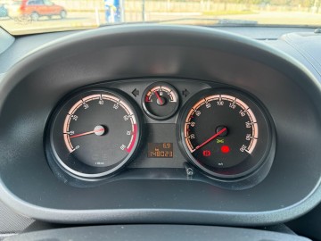 Opel Corsa D LIFT 1.2 benzyna rok 2014 Zarejestrowana 5drzwi