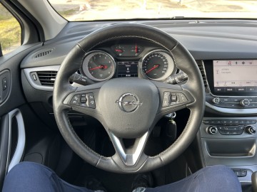 Opel Astra 1.4 BENZYNA Klimatronik Tempomat Ledy Navi RADAR