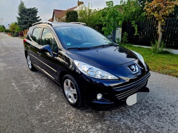 Peugeot 207 SW 1,6 benzyna 2011 rok