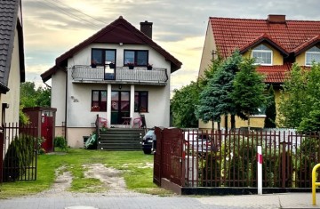Na sprzedaż dom o pow. 120m2-garaż-Mikorzyn-15 km od miasta