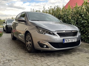 Peugoet 308 T9 Benzyna Allure 1.2 Manual