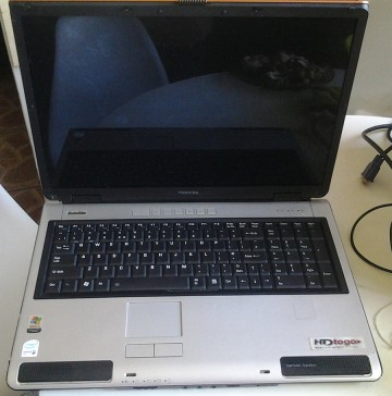 Laptop Toshiba na części50zł