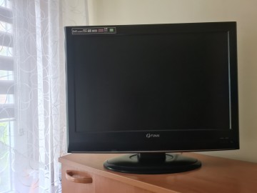 Telewizor LCD FUNAI 22"