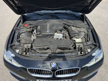 BMW 328i Zarejestrowana Klimatronik Tempomat Nawigacja Xenon