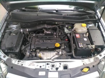 Opel Astra H 1.4 benzyna kombi ZBĘDNE CZĘŚCI PRZYJMĘ