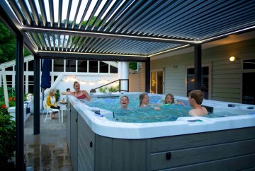 Wanny ogrodowe minibaseny spa jacuzzi hot tubs  Sun & Soul™