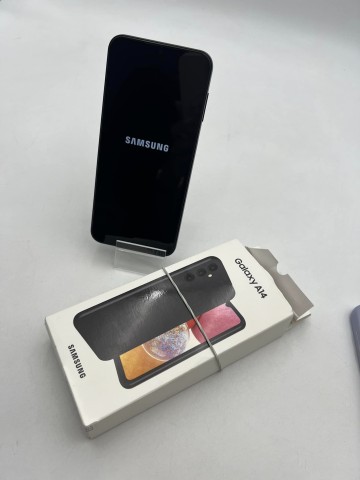Samsung Galaxy A14 4/64 GB  Stan: bardzo dobry. W komplecie: