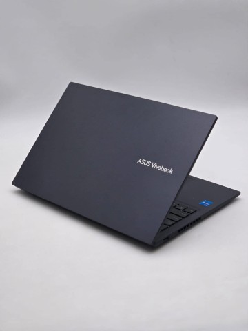 Laptop Asus Vivobook X152Z Stan: bardzo dobry, sprawny.  W z