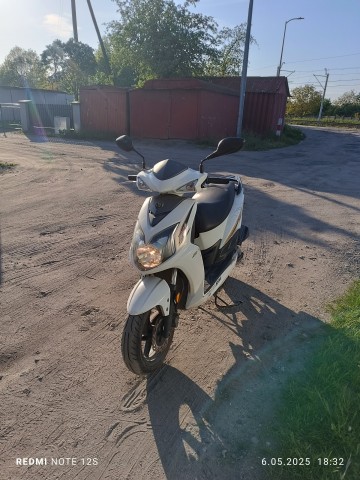Sym Jet 4 skuter 50cc 2016r niski przebieg. ZAREJESTROWANY