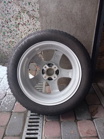 Felgi aluminiowe z oponami 195/55R16 opony zimowe