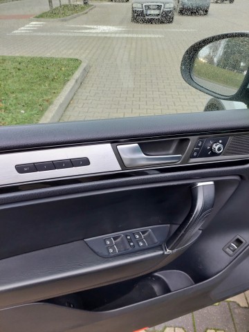 TOUARG II, 3.0 V6 TDI, 240 KM, 4x4, Salon PL, Hak, Panorama